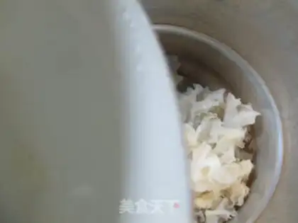 Make Banana silver ear soup step 3