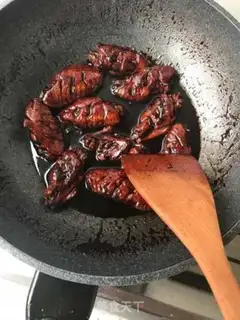 Make Coke chicken wings step 7