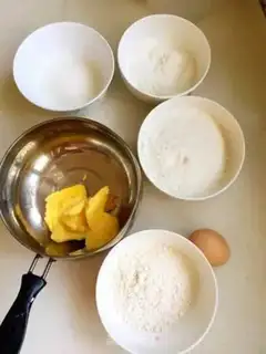 Make Coconut ball step 0