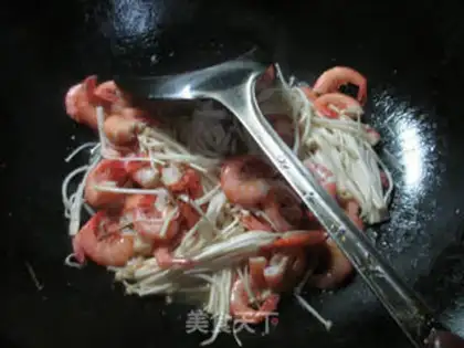 Make Golden mushrooms fried shrimp step 3