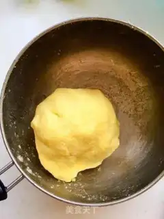 Make Coconut ball step 6