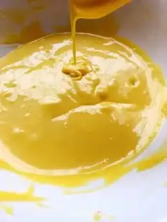 Make Strawberry cake rolls step 3
