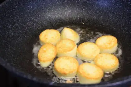 Make Dry pots and chickens step 8