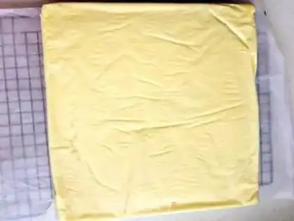 Make Strawberry cake rolls step 14