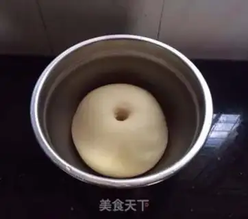 Make The salad sauce pine bun step 6