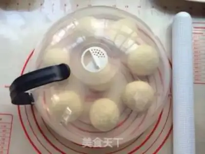 Make The salad sauce pine bun step 7