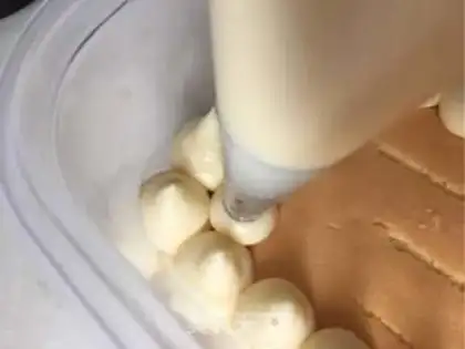 Make Bean box cake step 20