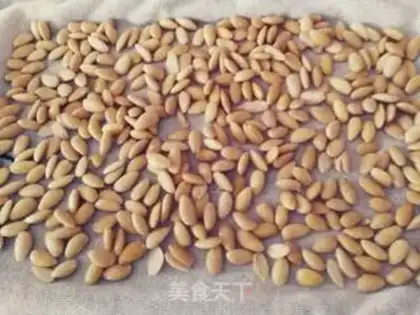 Make Galicia almond cake step 0