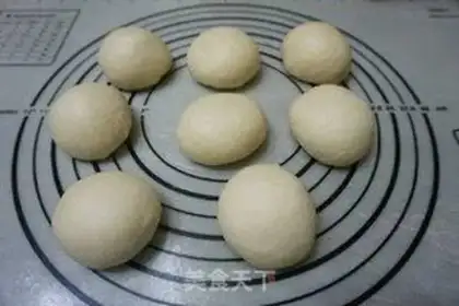 Make Galicia almond cake step 8