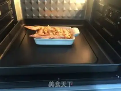 Make Garlic roast chicken wings step 5