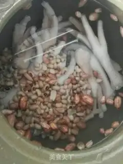 Make Boots, peanuts, chicken feet step 2