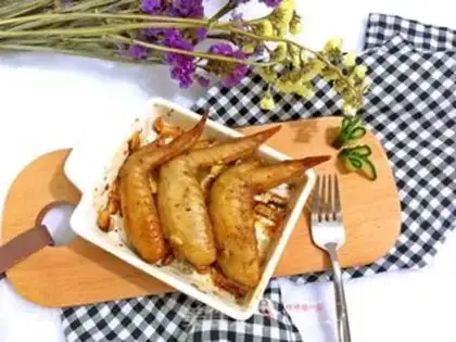 Make Garlic roast chicken wings step 7