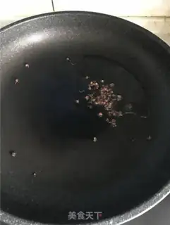 Make Shrimp sauerkraut step 2