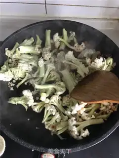 Make Shrimp sauerkraut step 5