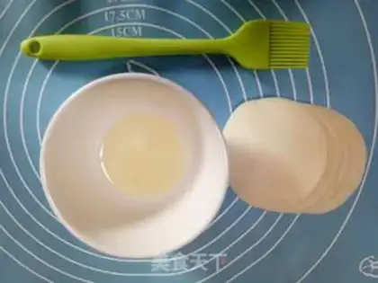 Make Spring roll with dumplings step 0