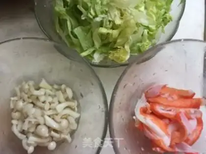 Make Crab willow salad step 4