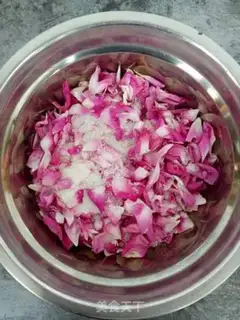 Make Rose sauce step 1