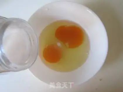 Make Snowball egg fried rice step 1