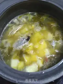 Make Potatofish head soup step 3