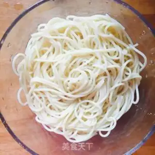 Make Spaghetti step 1