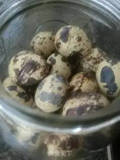 Make A can of quail eggs step 4