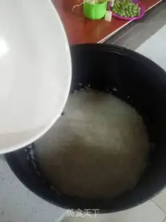 Make Ham squid rice step 3