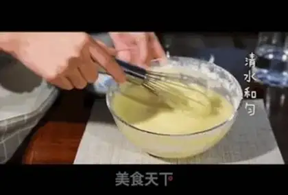 Make Delicious shrimp egg rolls step 3