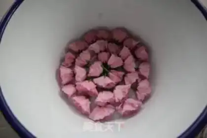 Make Salted cherry blossoms step 4