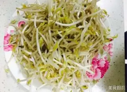 Make Jealousy bean sprouts step 1