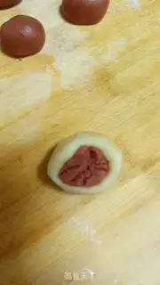 Make Coconut peaches step 4