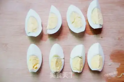 Make Frozen eggs step 1
