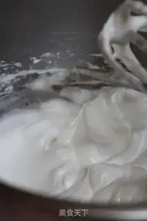 Make Romantic rose cake step 3