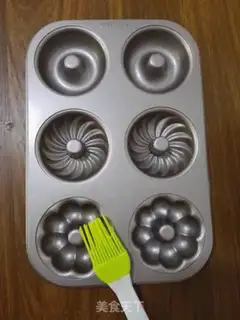 Make No oily date cake step 9