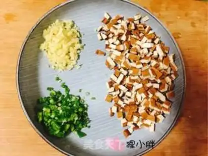Make Old Beijing sauce step 1