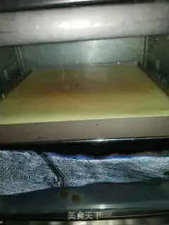 Make Cake roll step 0