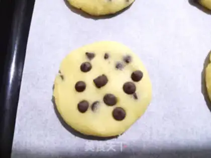 Make Chocolate almond cookies step 7