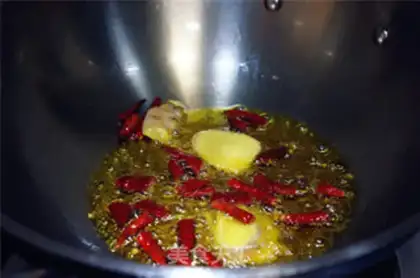 Make Fish head soup step 1