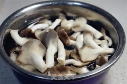 Make Fish head soup step 5