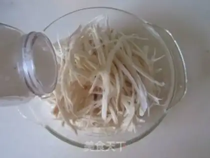 Make Dry apricot mushrooms step 1