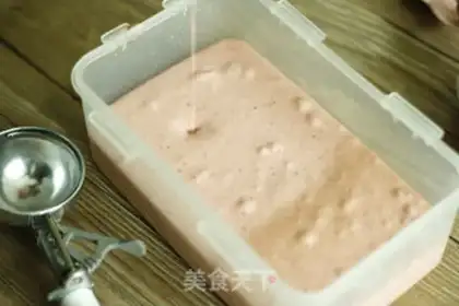 Make Strawberry chocolate ice cream step 15