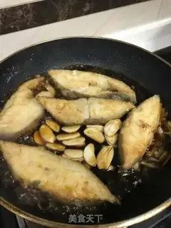 Make Fried halibut step 4