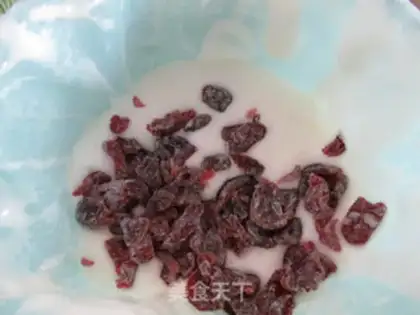 Make Cranberry cake step 11