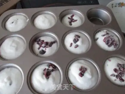 Make Cranberry cake step 12