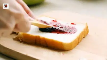 Make Pocket toast step 2