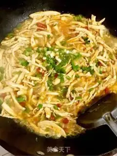 Make Spicy hands tore chickens step 11