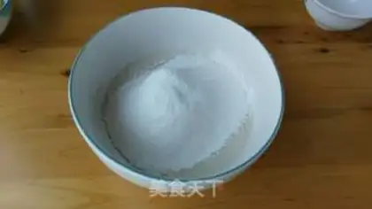 Make A salad pine pine cake step 4