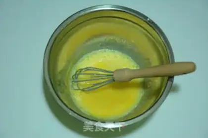 Make Coco-style cupcakes step 1