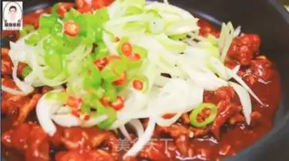 Make Korean spicy chicken claws step 10