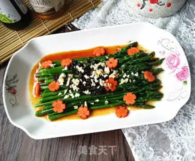Make Spicy garlic platter step 9