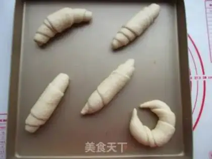 Make No creamed cheese rolls step 10